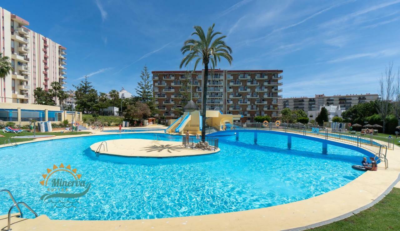 Minerva Suites By Kaarina Benalmadena Luaran gambar